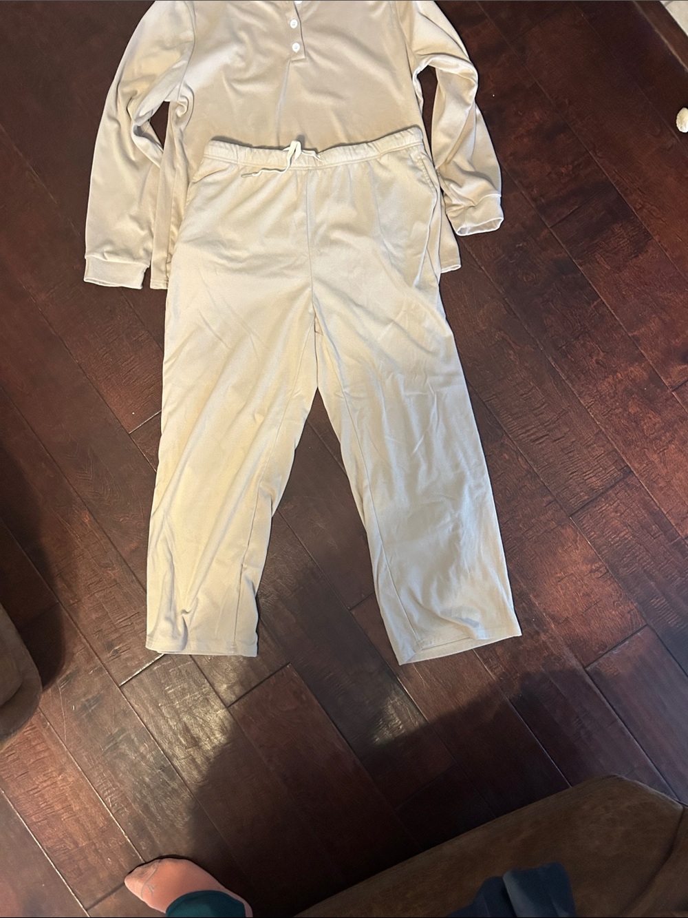 WIHOLL Cream Button-Front Loungewear Set - XXL